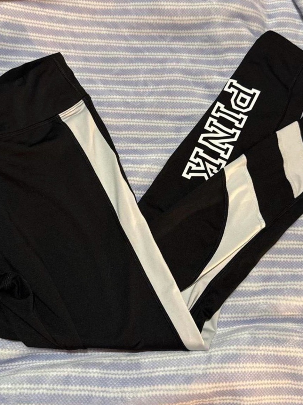 PINK Victoria's Secret Black & White Paneled Leggings